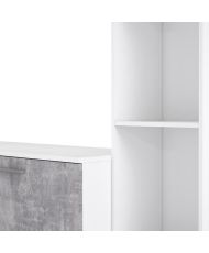 Wandmontierter TV-Schrank – Mattweiß und heller Beton – Glastür + 5 Nischen – 220,4 x 41,3 x 177,5 cm – PILVI