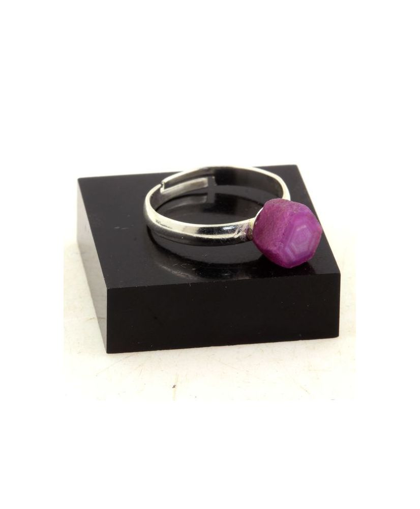 Bague Rubis brut plaqué argent 10.77 carats Bague Rubis brut plaqué argent 10.77 carats