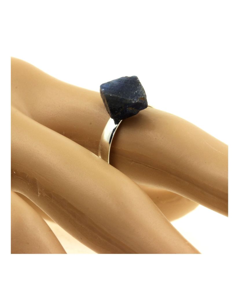 Bague Saphir brut plaqué argent 14.29 carats Bague Saphir brut plaqué argent 14.29 carats