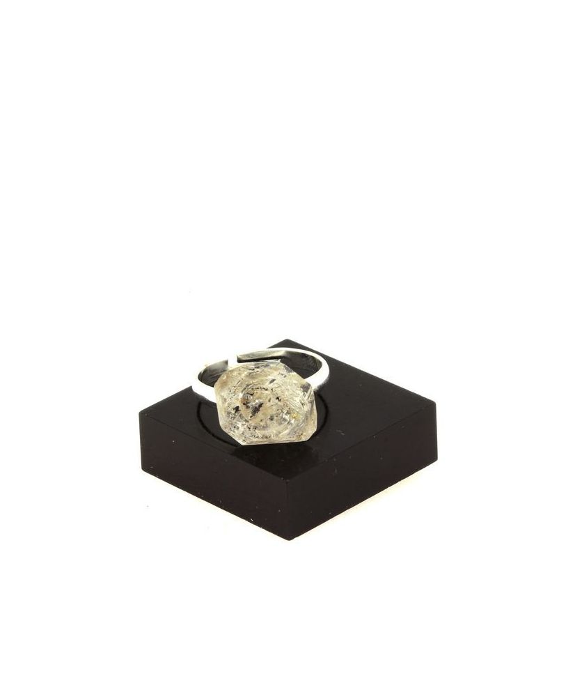 12.84 carat silver plated crude oil quartz ring 12.84 carat silver plated crude oil quartz ring