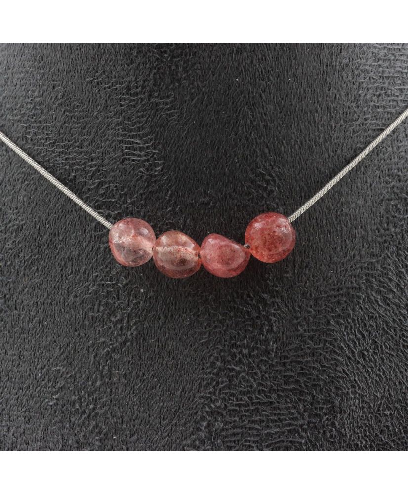 4-Perlen-Halskette Erdbeerquarz aus Madagaskar Edelstahlkette 4-Perlen-Halskette Erdbeerquarz aus Madagaskar Edelstahlkette
