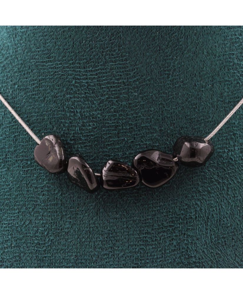 Collier 5 perles Tourmaline Schorl du Brésil Chaine en inox Collier 5 perles Tourmaline Schorl du Brésil Chaine en inox