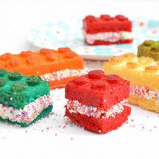 Coffret moule en silicone briques Lego + 4 colorants alimentaires