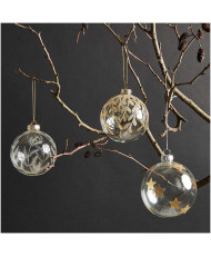 Boule de Noël en verre avec étoiles