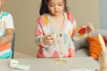 Other manual activities for children